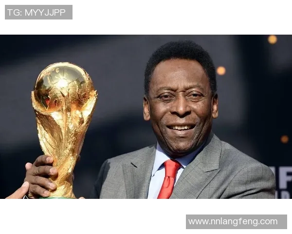 足坛历史十大球员盘点：谁是足球史上最伟大的十位传奇人物