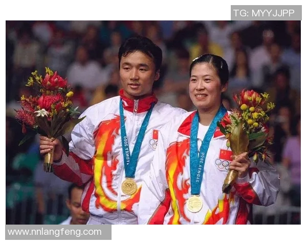 南京羽毛球队的崛起之路与锦标赛背后的奋斗故事