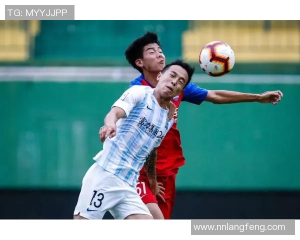 重庆街舞队与广州街舞队赛后复盘分析力量对决的精彩瞬间与战术策略