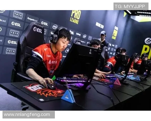 FPX战术解析:深入探讨CSGO中的盯防体系与战术协作 FPX战术解析:深入探讨CSGO中的盯防体系与战术协作